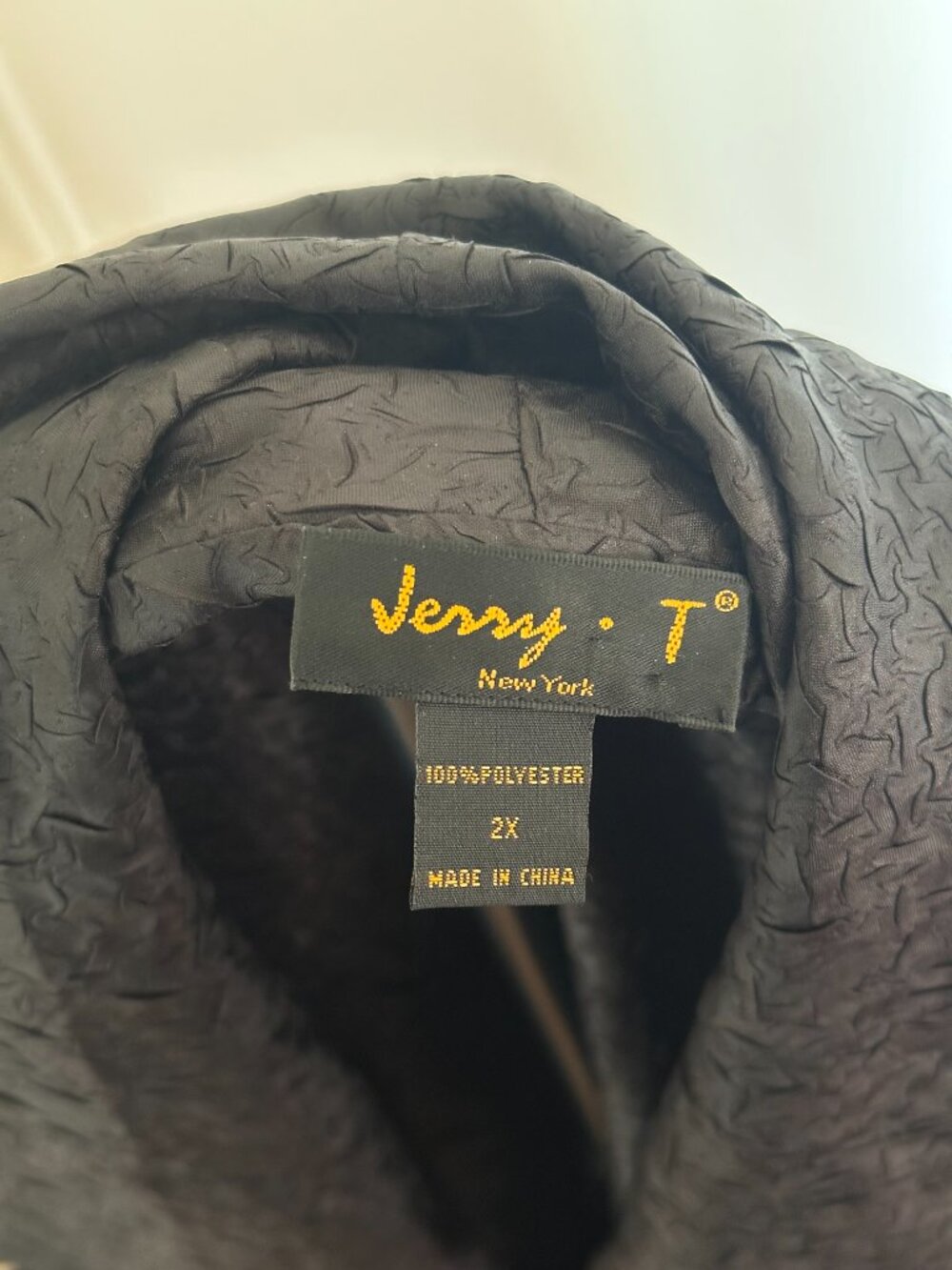 Jerry T Draped Jacket 2X | Black Gold Textured Reversible Waterfall Cardigan - Picture 5 of 6